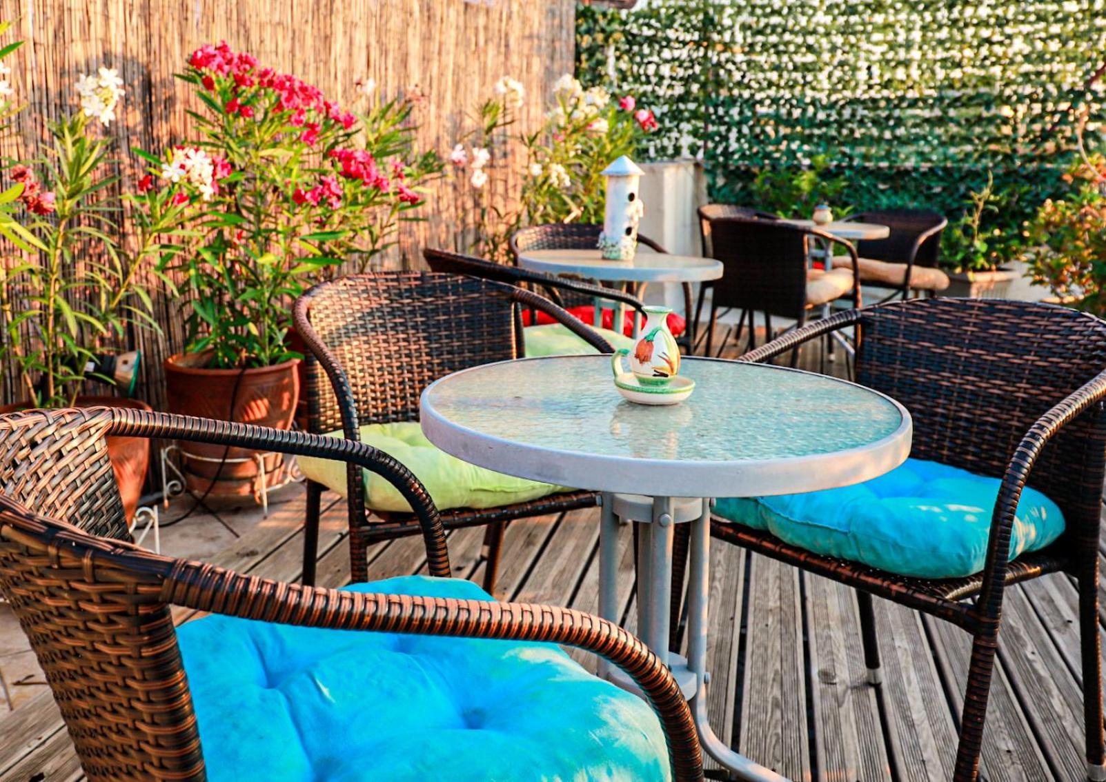 Renovated Apartment With Roof Garden Access, 15 M Walk To Acropolis Athens Exterior photo